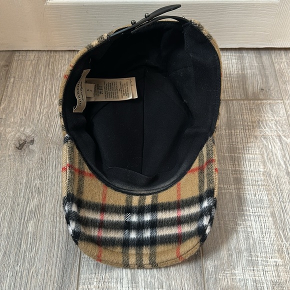 Burberry Hat - Picture 3 of 5